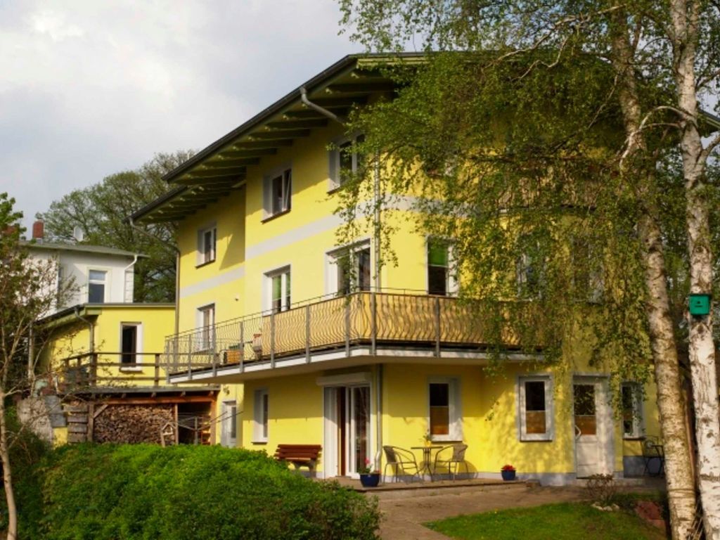 Fewo 02 Bergstraße Balkon 1 OG.