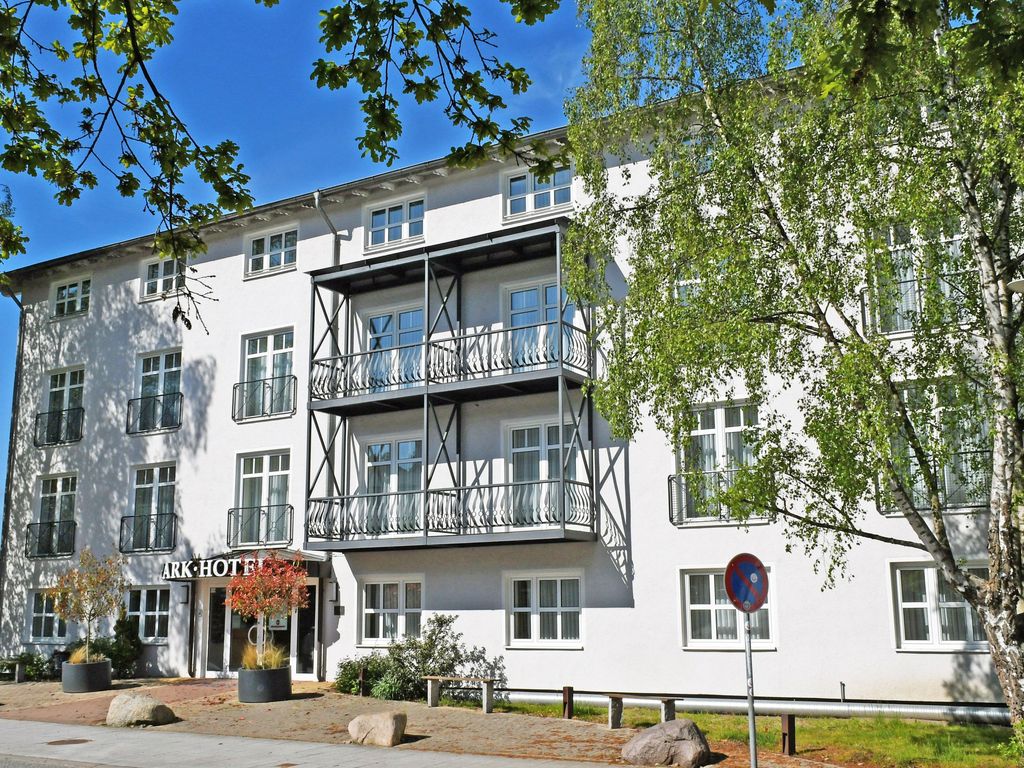 Park-Appartements Ostseebad Sellin 500 m zum Strand