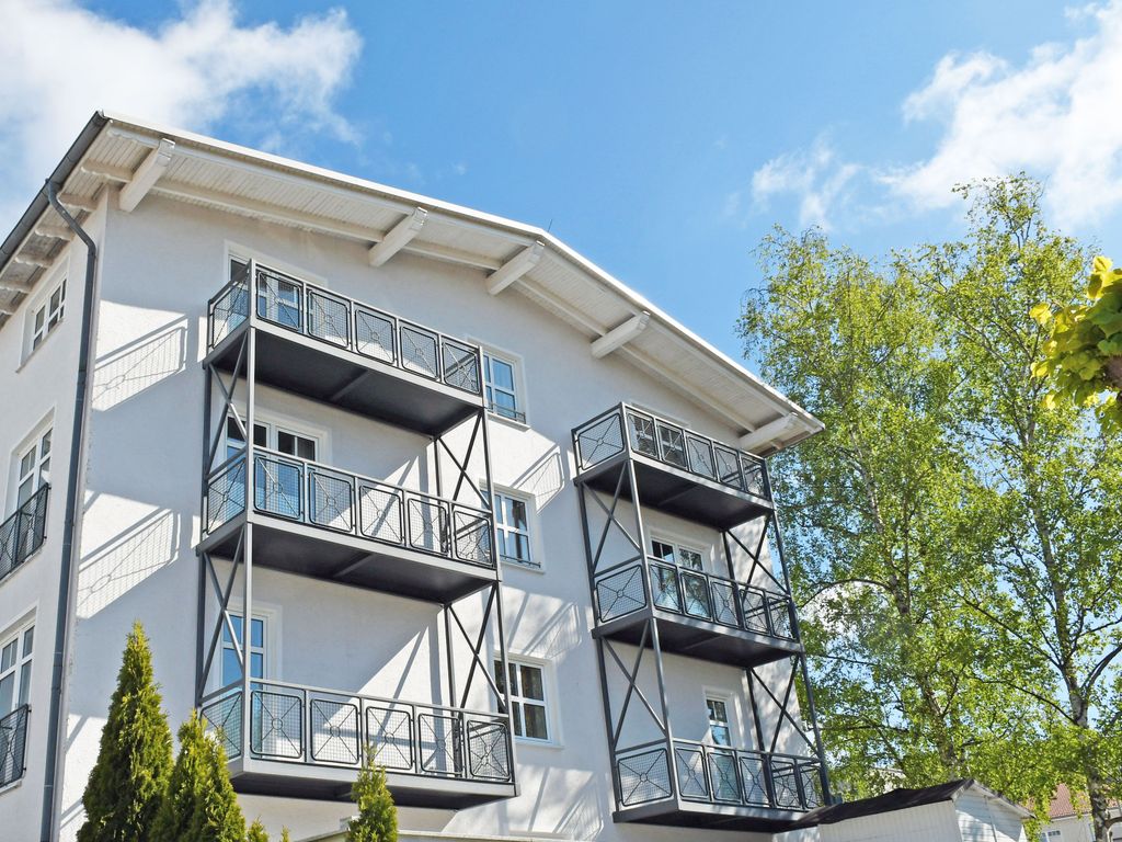 Park-Appartements Ostseebad Sellin 500 m zum Strand