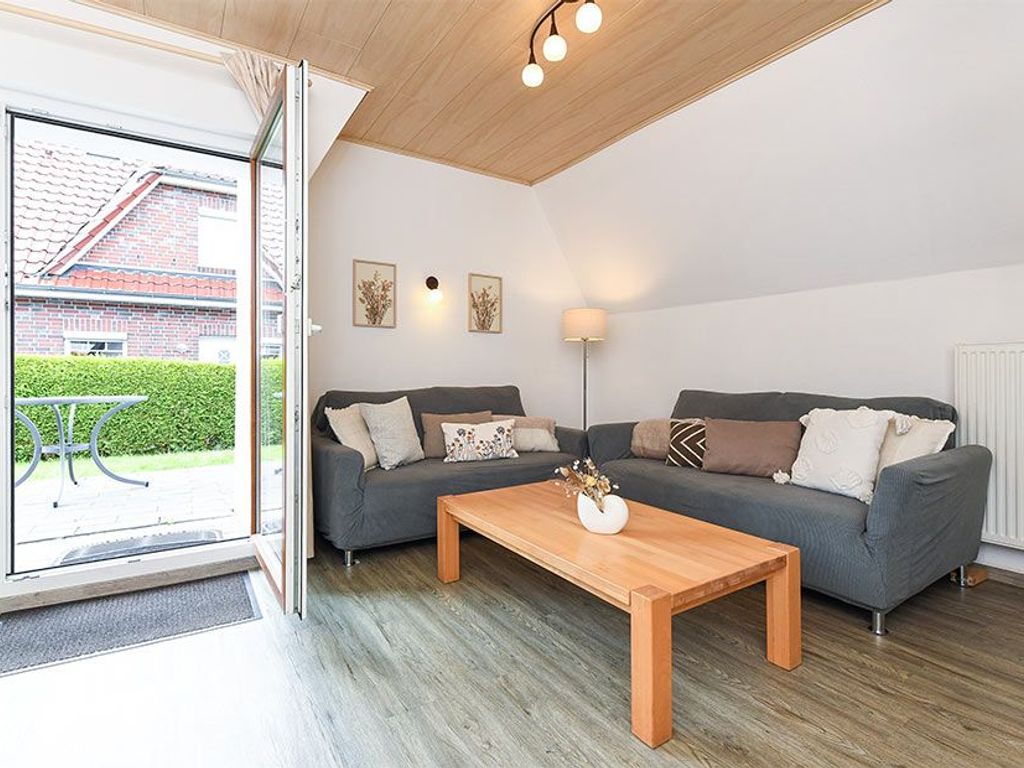 Wohnzimmer mit Essbereich
