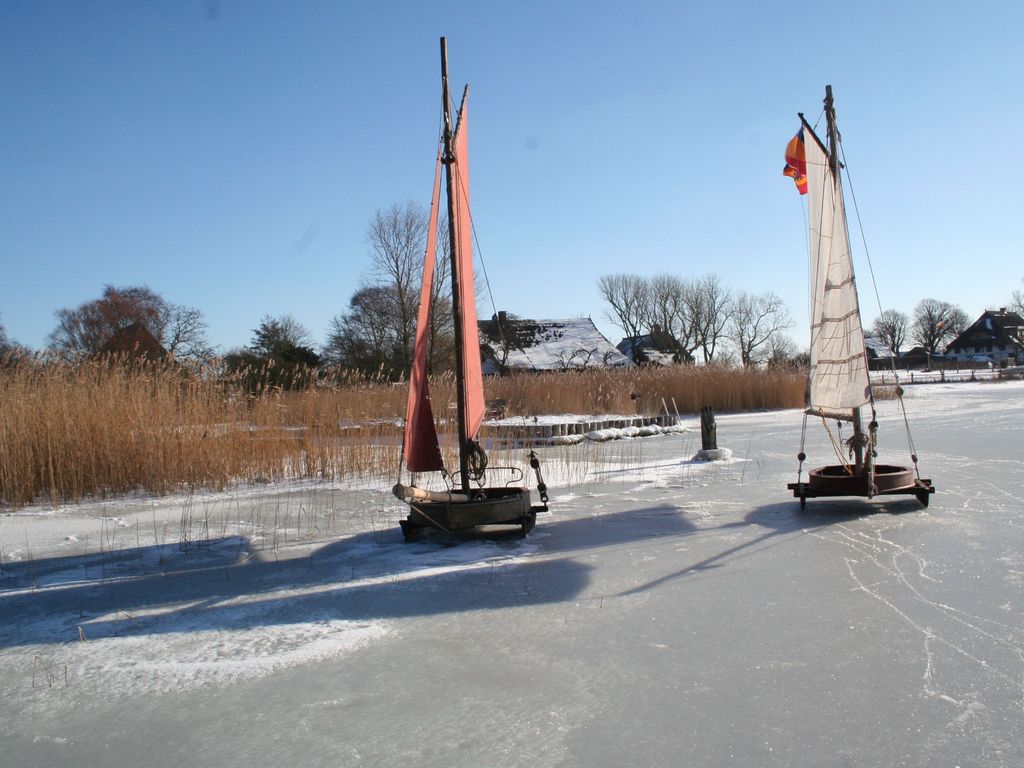 Eissegler auf dem Bodden