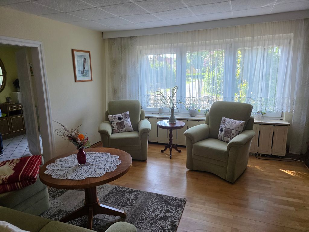 Wohnzimmer mit Couch