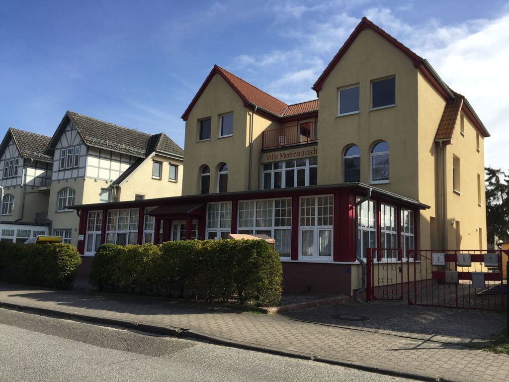 Blick auf die Villa Meeresrauschen