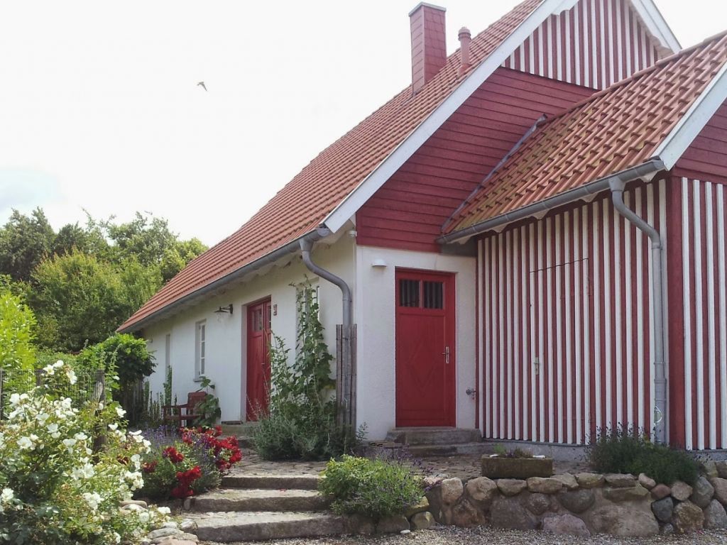 Rotes Haus am Meer - Blick auf das wunderschöne Ferienhaus