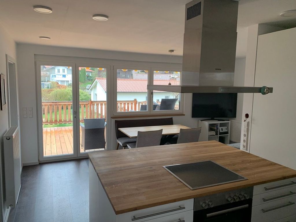 Komfortables Ferienhaus mit Garten und großer Terrasse (04)