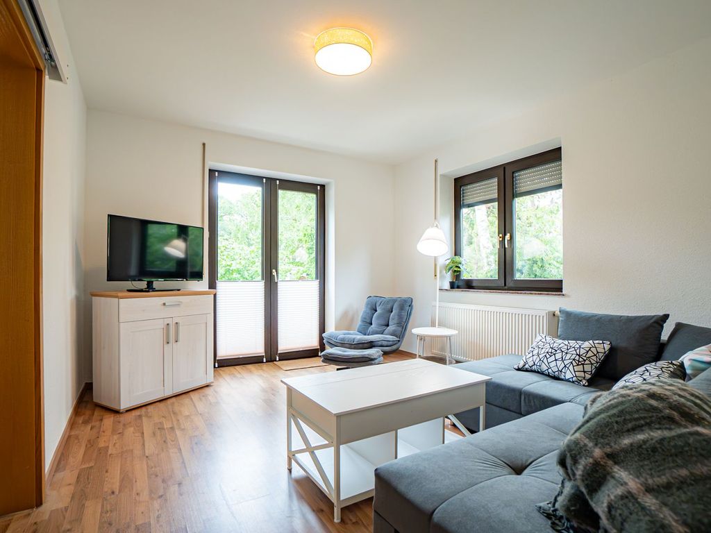 Blick ins Wohnzimmer