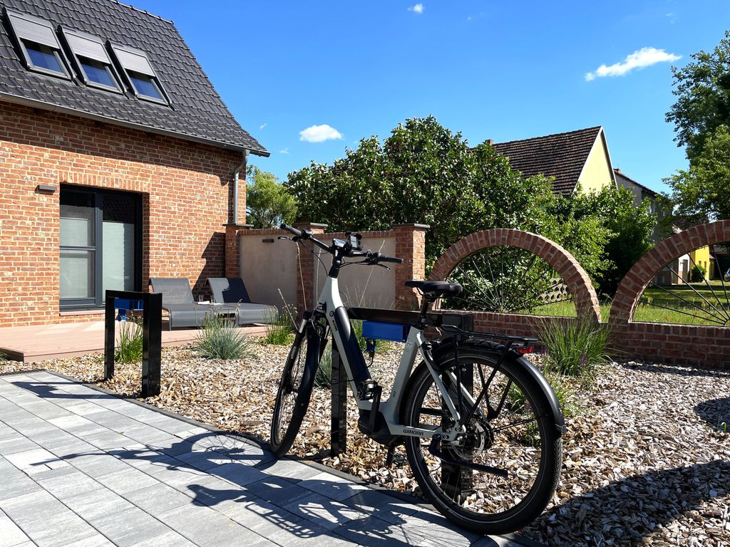 Fahrradständer mit Ladestation für E-Bikes
