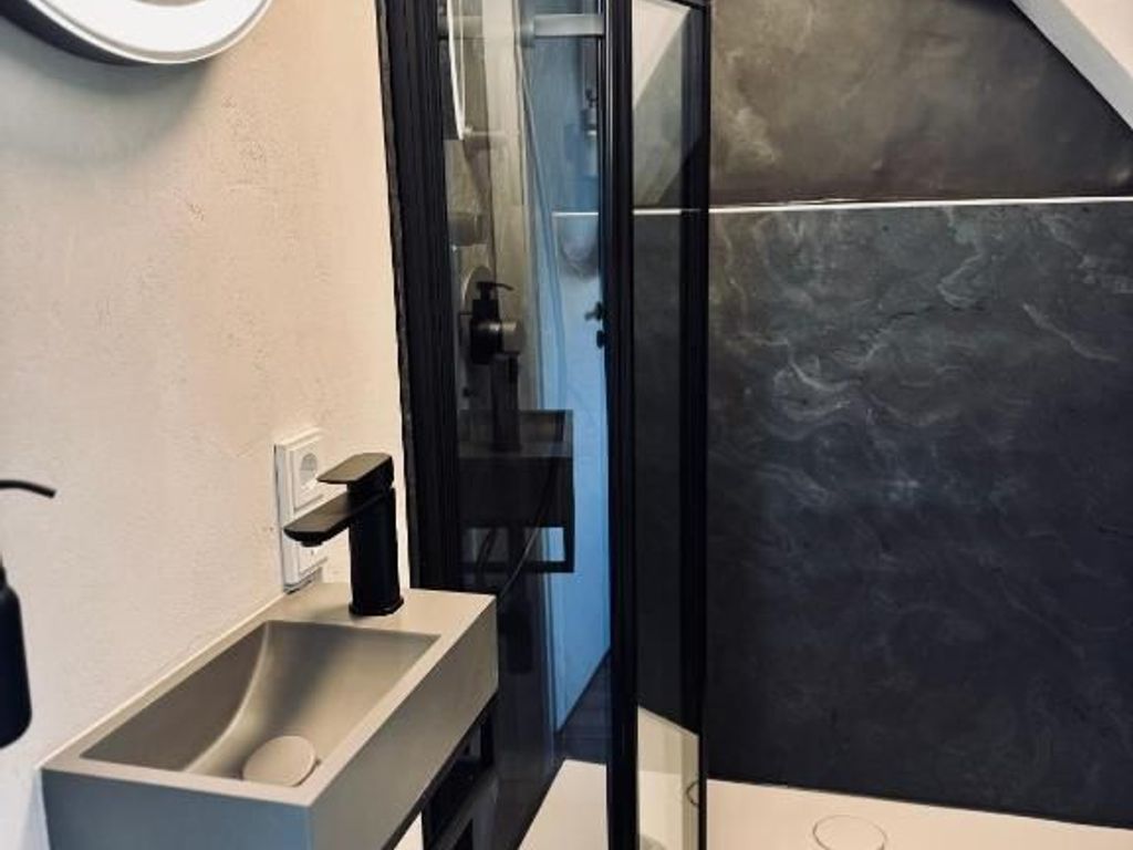 D/WC