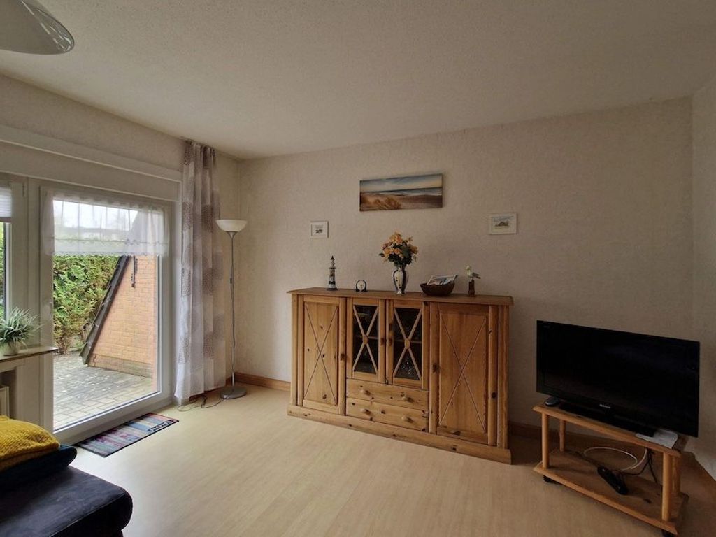 Living room with dining group