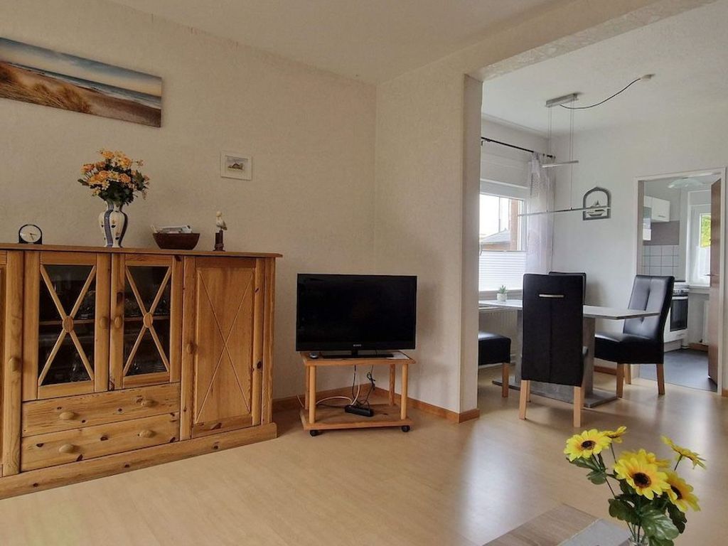 Living room with dining group