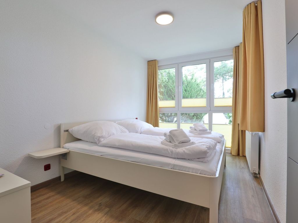 Waldfrieden Whg. 3 - Blick in das Schlafzimmer mit einem Doppelbett