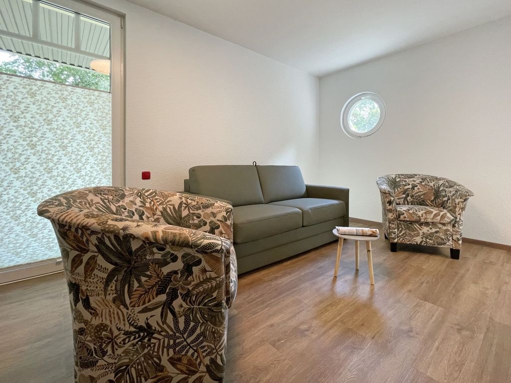 Waldfrieden Whg. 3 - Blick auf den offenen Wohnbereich mit Schlafsofa