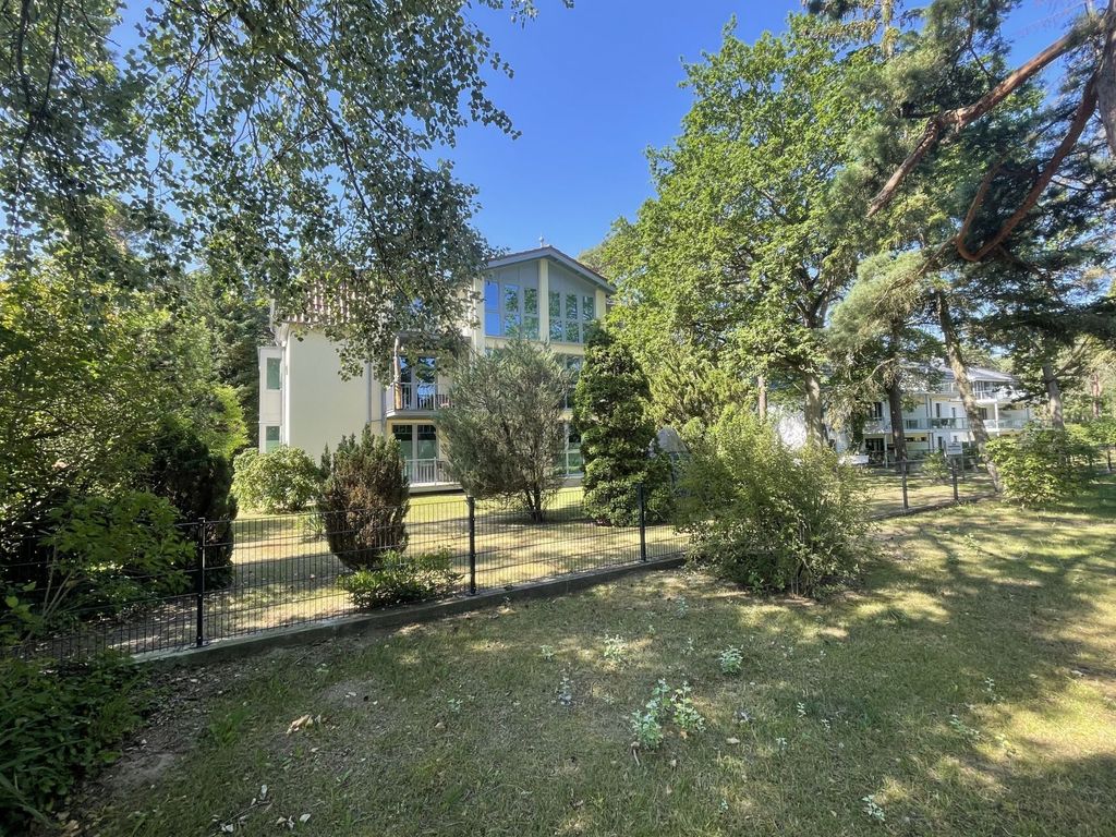 Haus Waldfrieden - Blick auf das Haus von der Strandpromenade