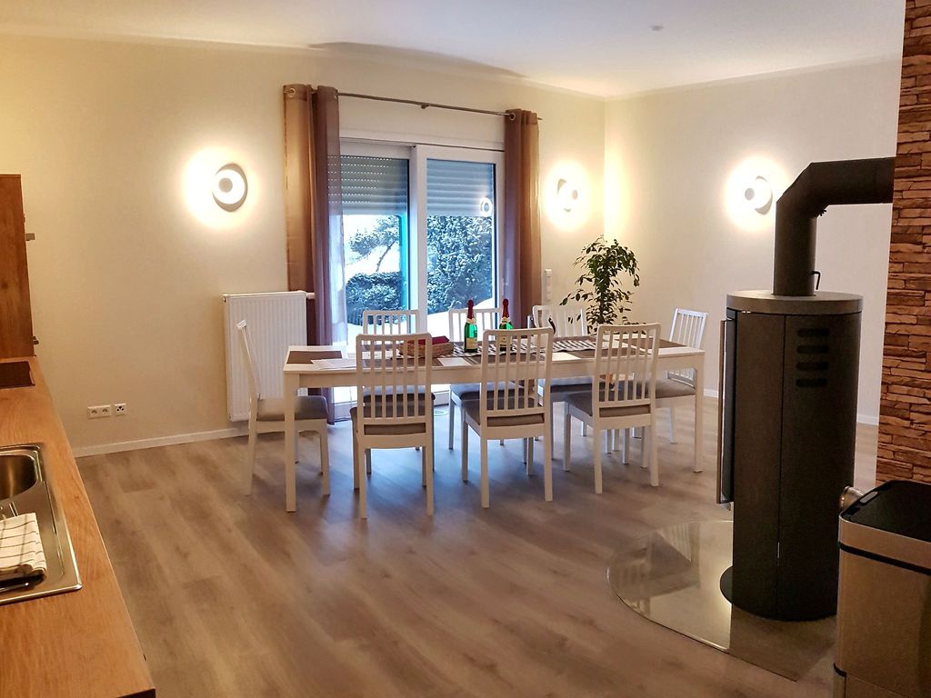 Küche mit Kamin