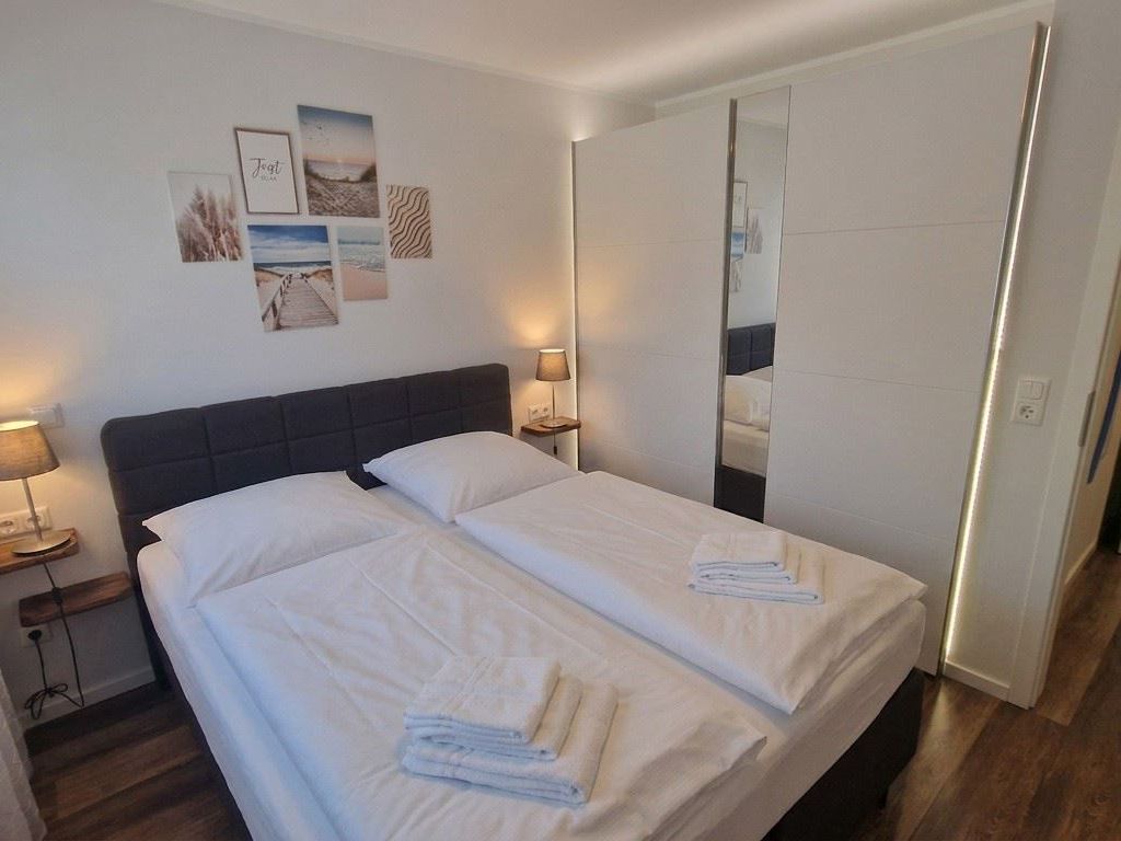 Schlafzimmer Nr.01 mit Boxspringbett