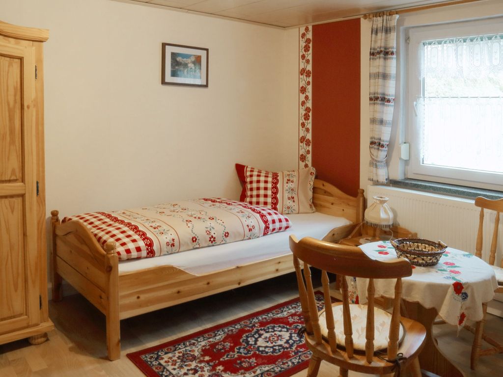 Schlafzimmer mit Einzelbett