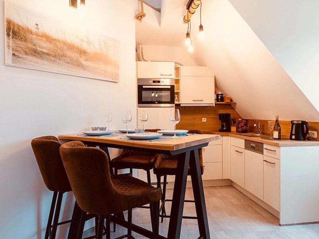 ruhige 3-Raum-Ferienwohnung in Sellin mit Balkon