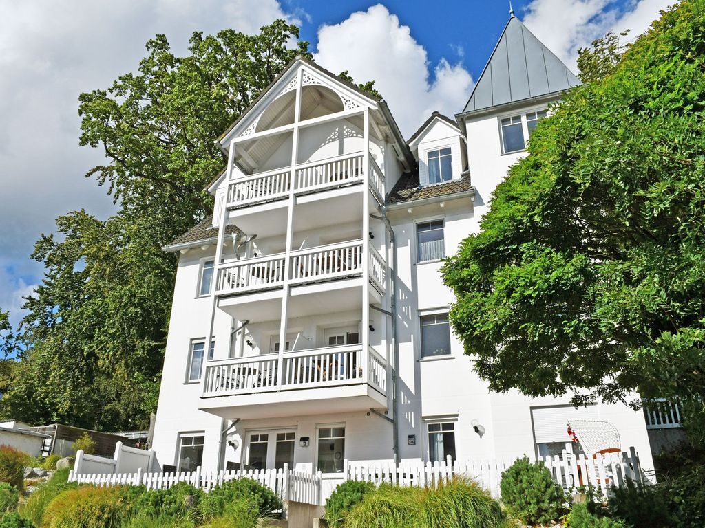 ruhige 3-Raum-Ferienwohnung in Sellin mit Balkon