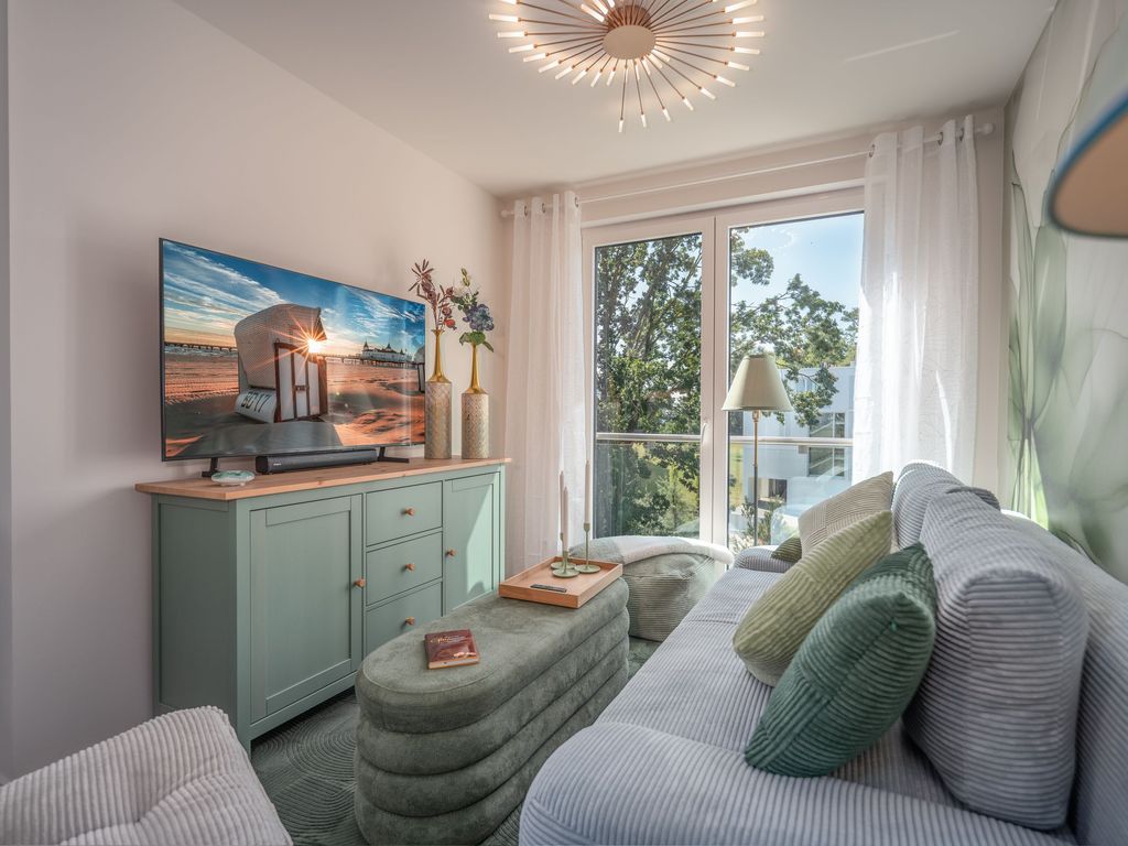 Wohnbereich mit Smart-TV