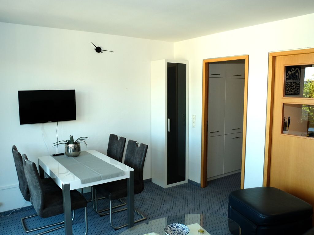 Blick ins Wohnzimmer