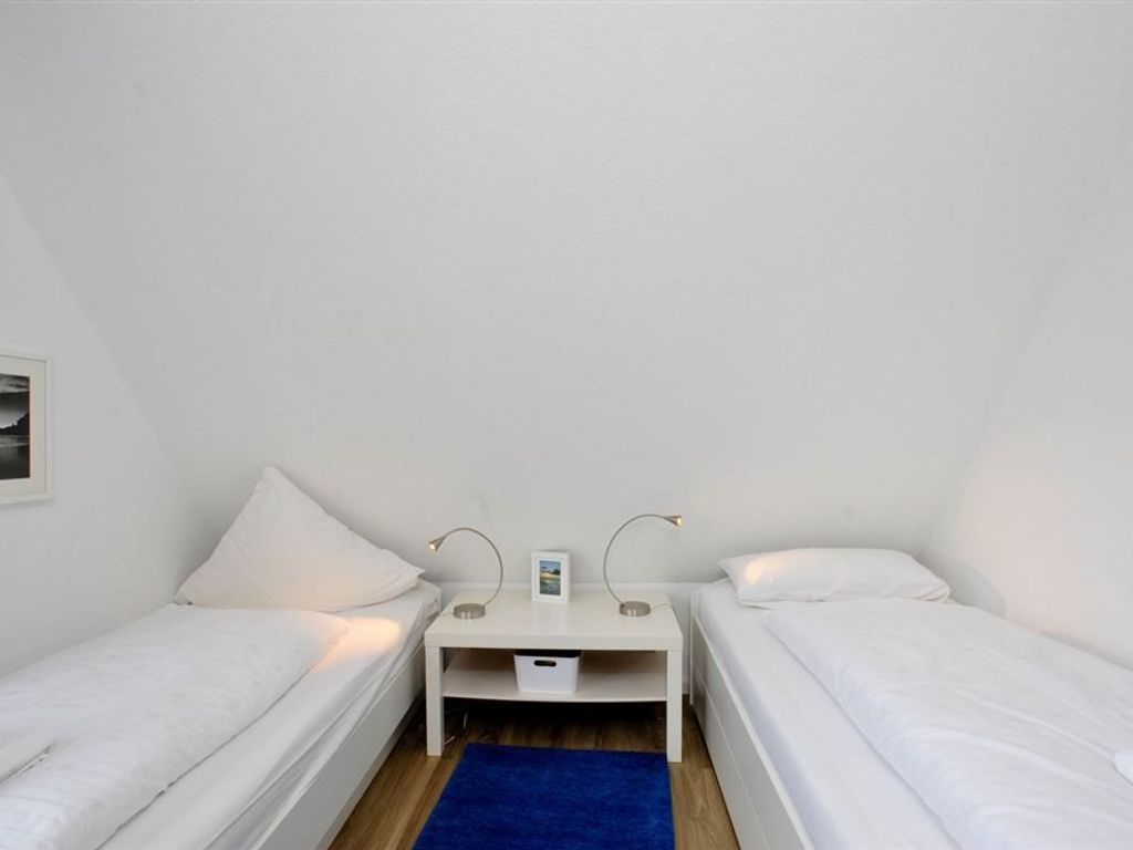 1. Schlafzimmer - St Peter Ording Dorf, Haus Fasanenweg 12, Wohnung 4 Timm