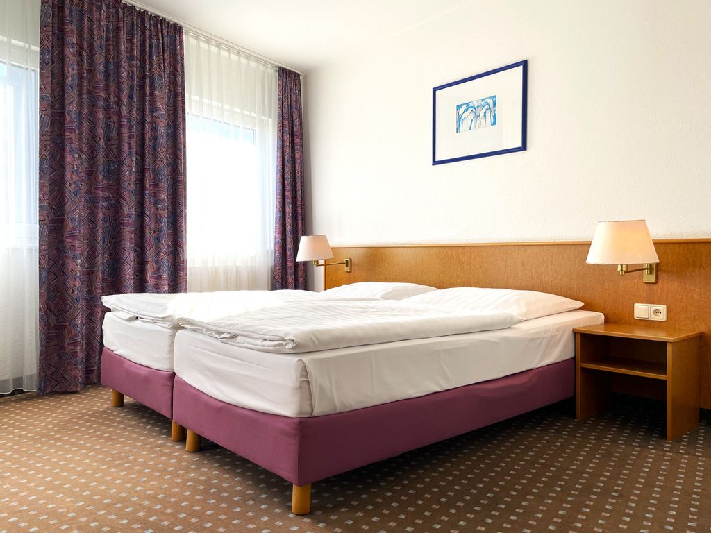 Doppelzimmer mit Doppelbett
