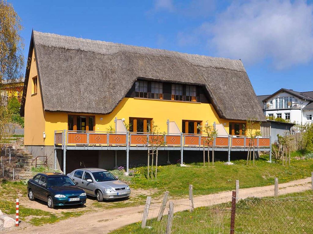 2-Raum-Ferienwohnungen unter Reet mit Balkon