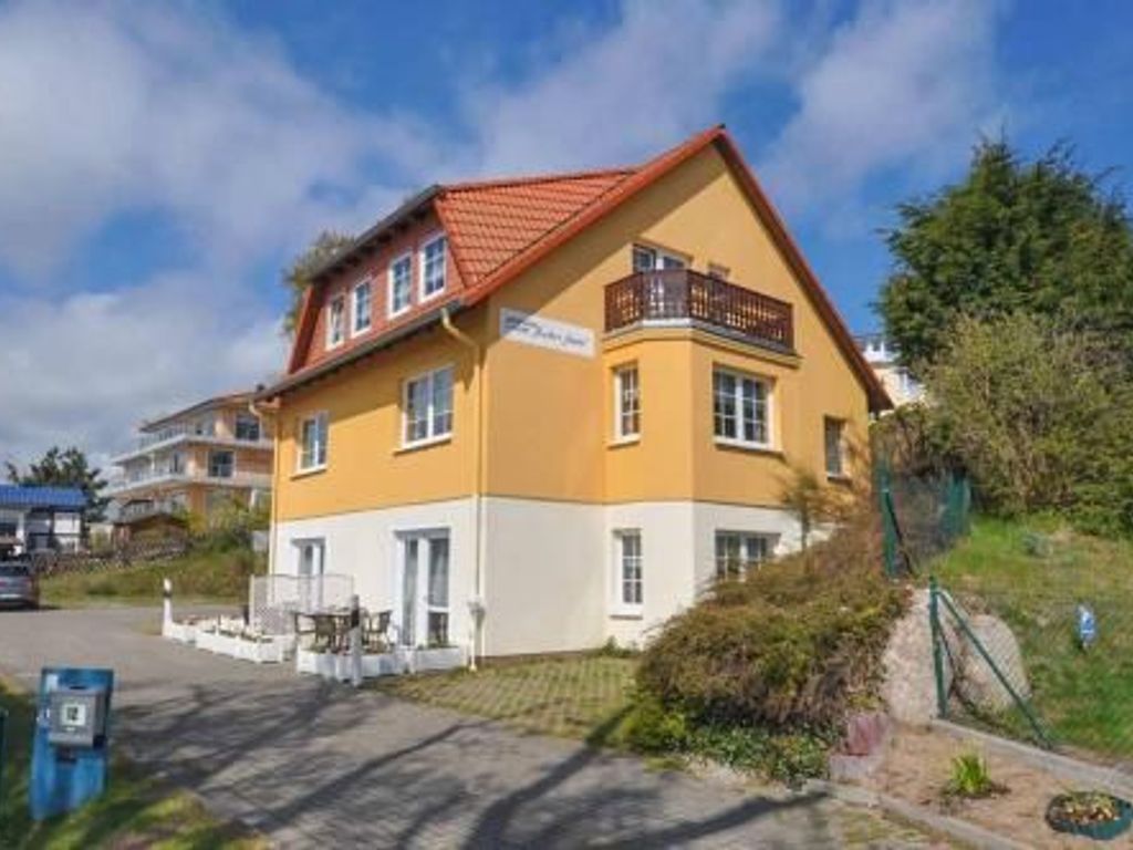 2-Raum-Ferienwohnungen tlw. mit Balkon und Meerblick