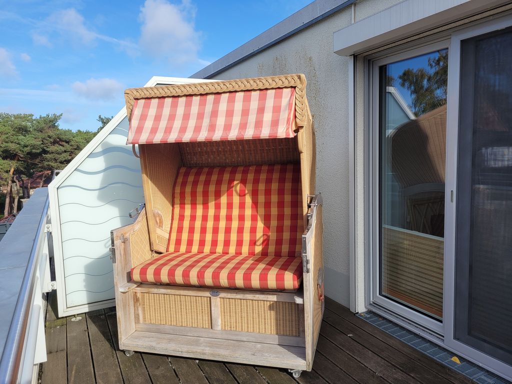 Strandkorb auf der Terrasse