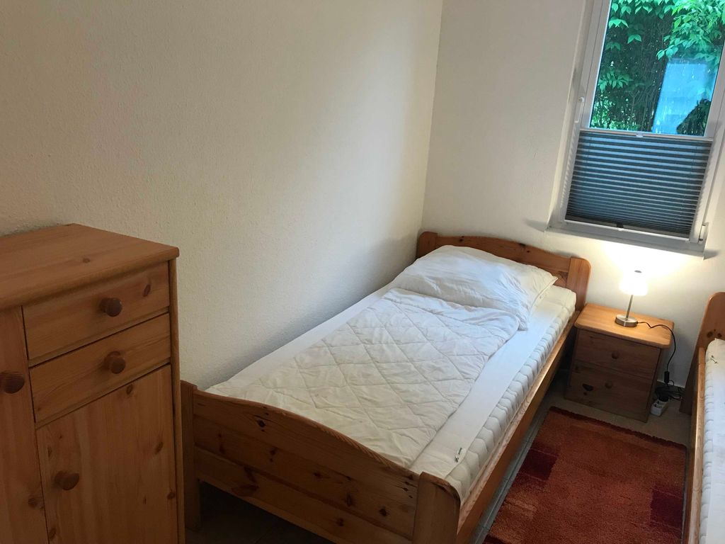 Einzelbett Nr. 1