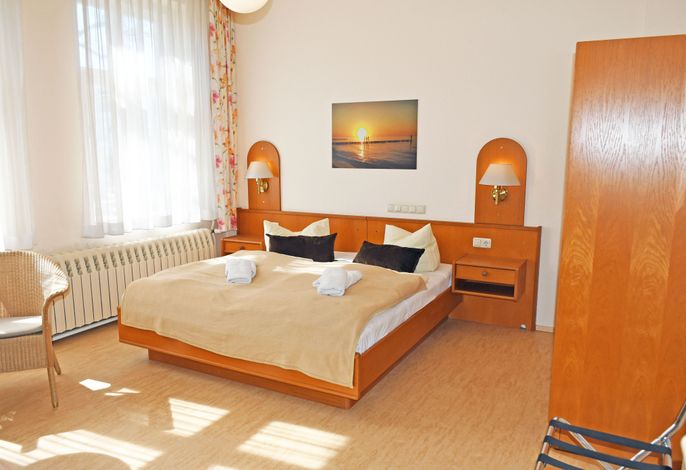 Doppelzimmer 02