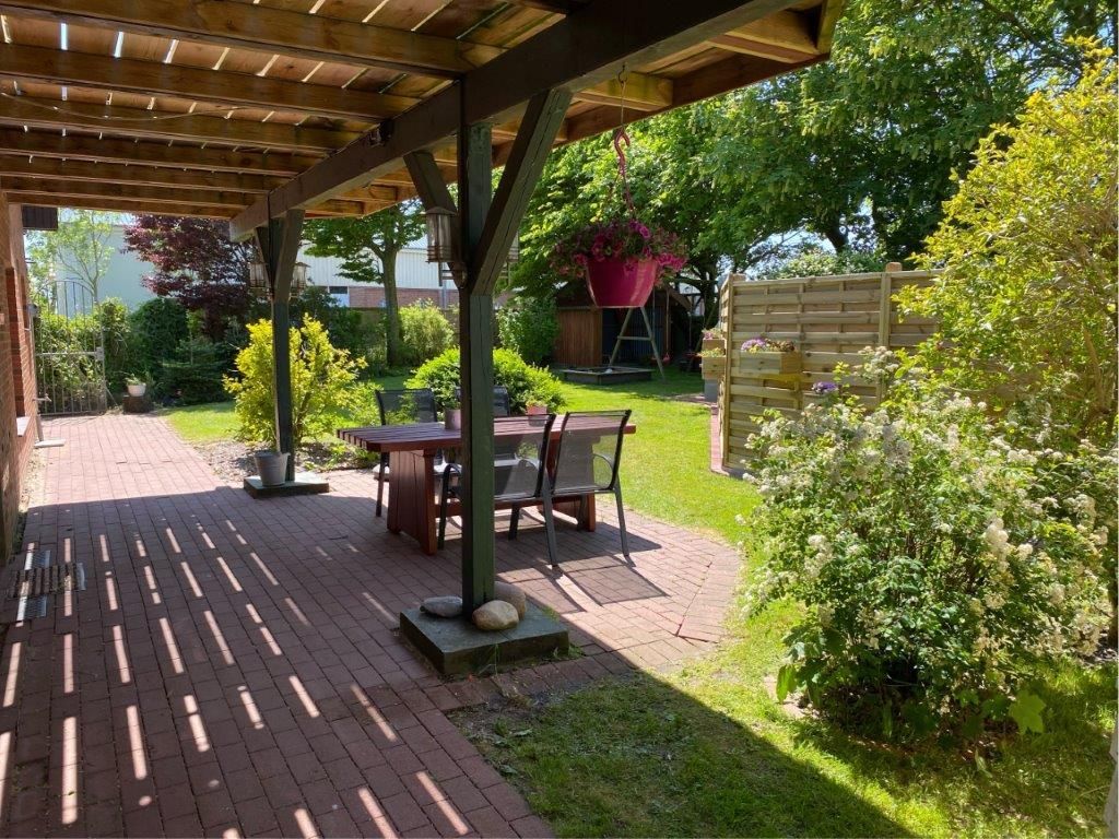 Garten - Sitzmöglichkeit