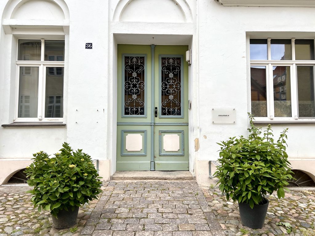 Haupteingang in der Schillstraße