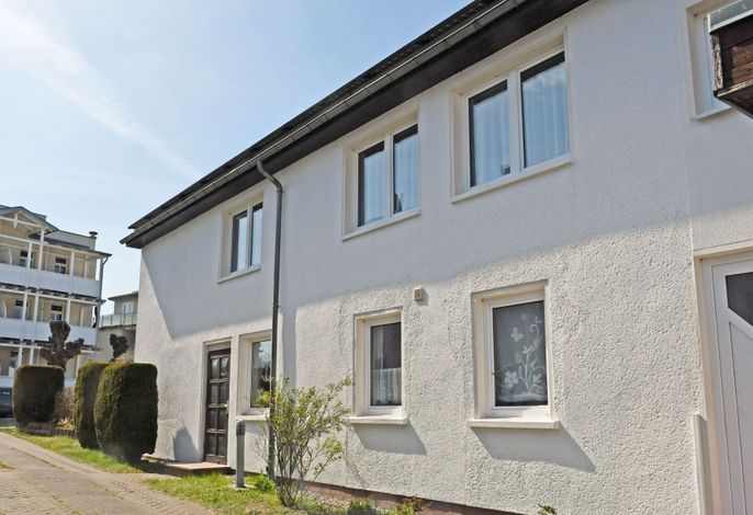 Ferienwohnung Rügen m. Terrasse