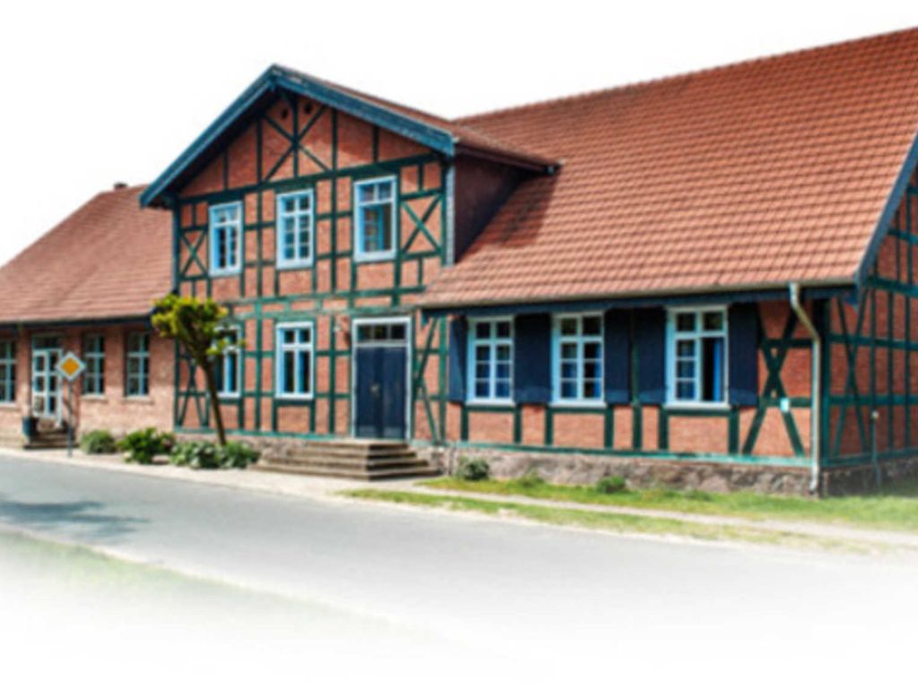 *J*Ehemaliger Gasthof