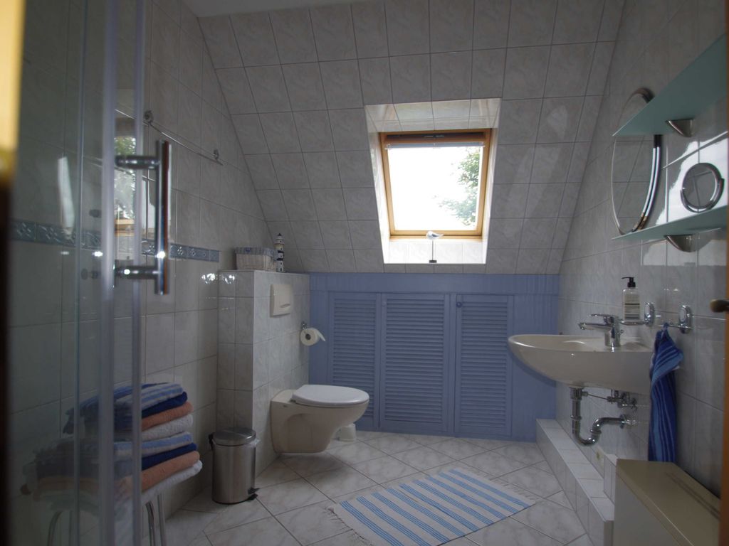 Dusche mit WC