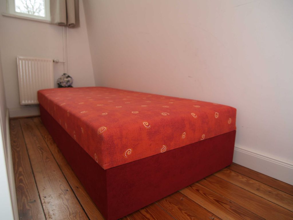 Das 2. kleine Schlafimmer mit Einzelbett