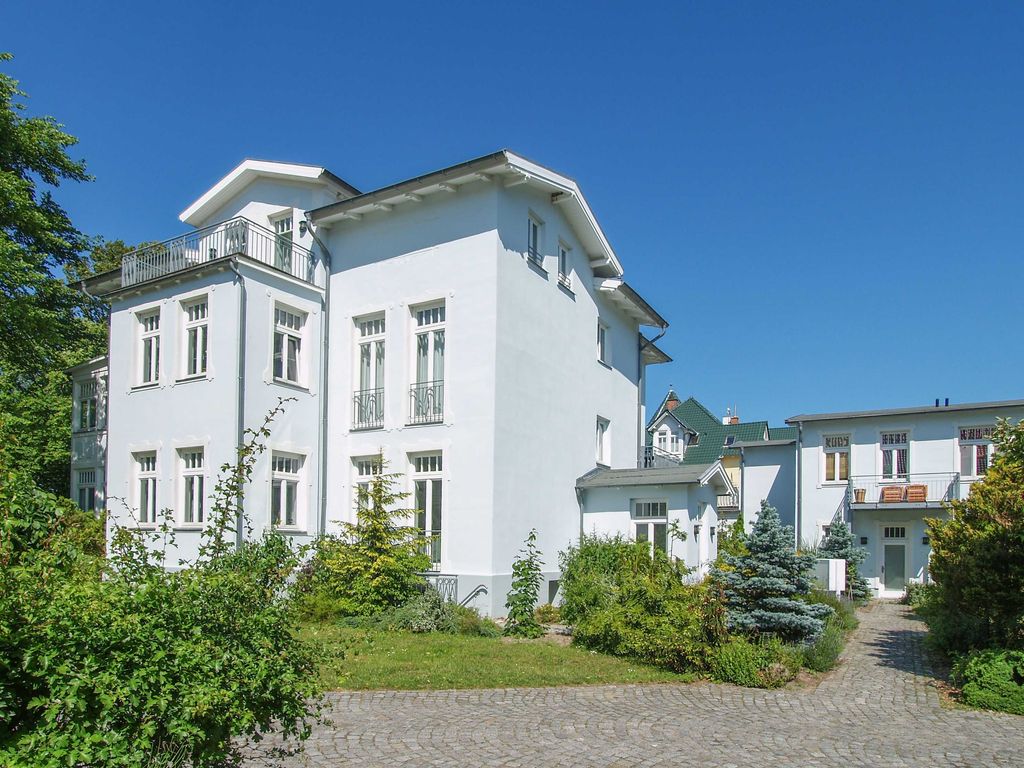 Die Außenansicht der Villa Waldburg
