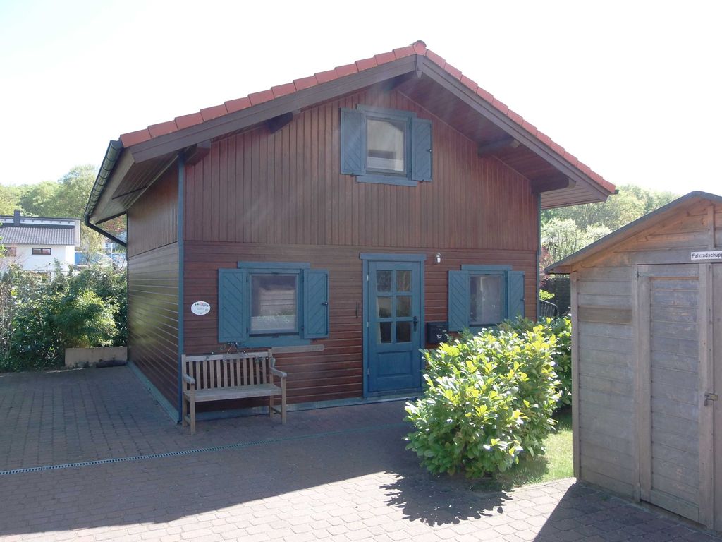 Das Ferienhaus mit Parkplätzen und Fahrradraum