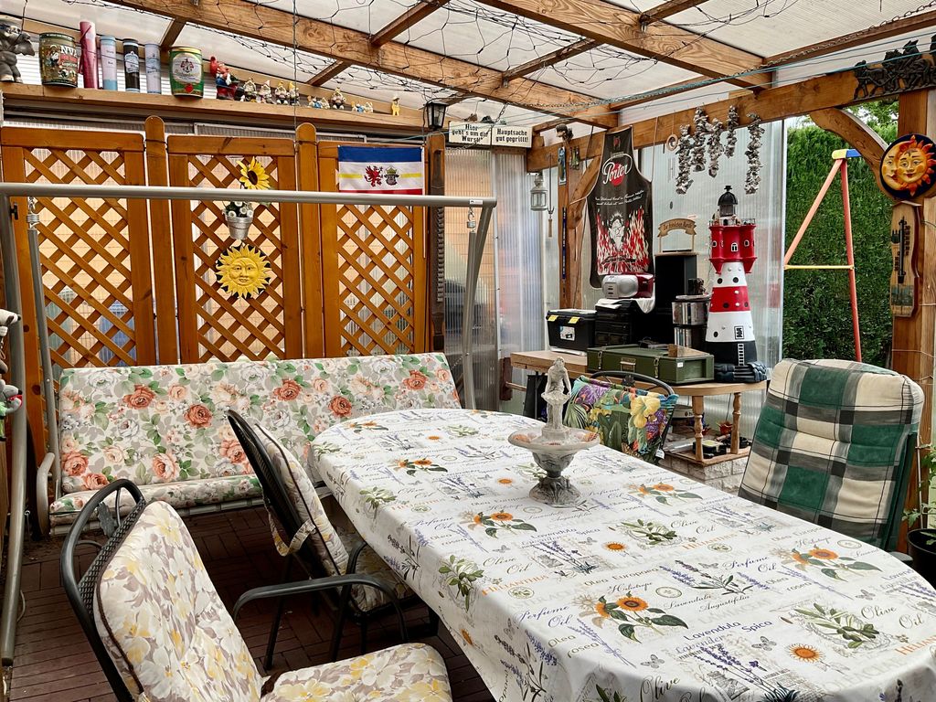 überdachte Terrasse