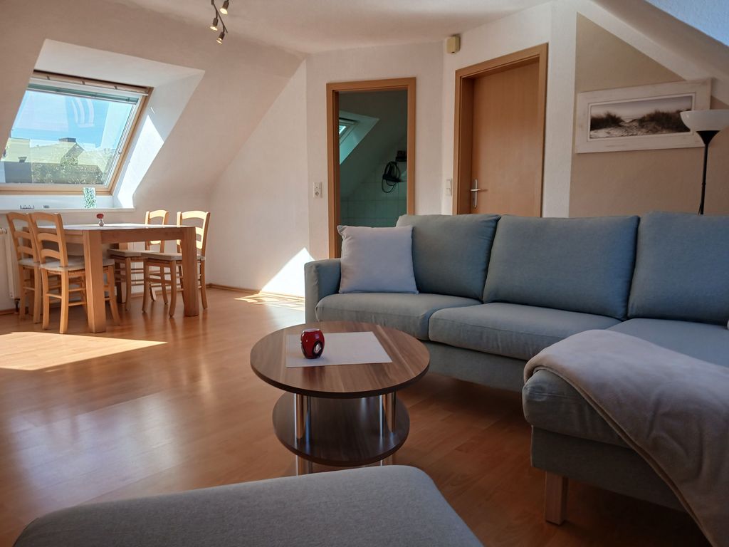 Essecke und Sitzgruppe
im Wohnzimmer
