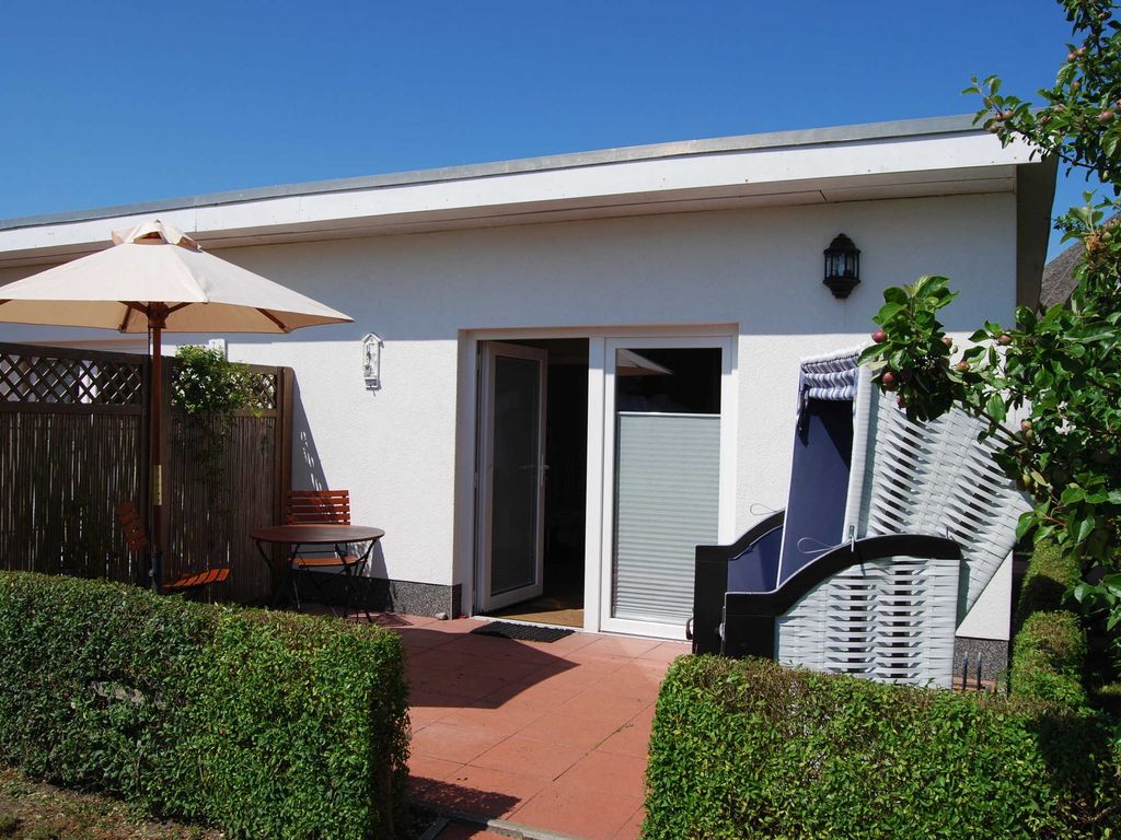Fassade mit Terrasse