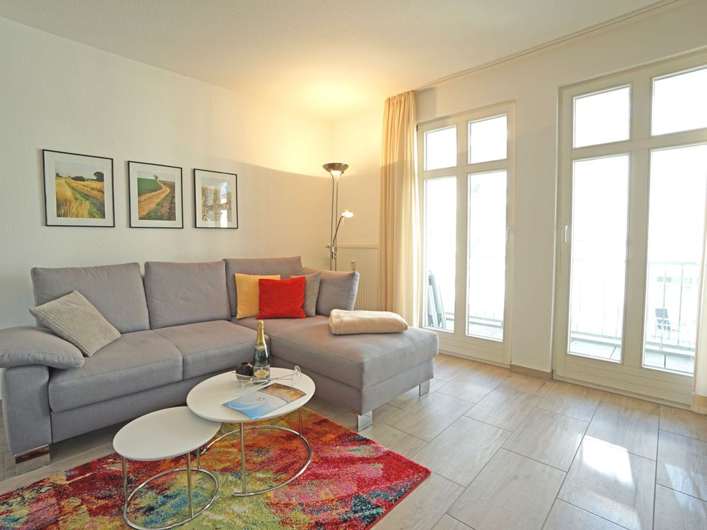Wohnzimmer mit Schlafcouch