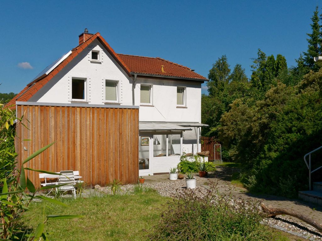 das Haus von Garten aus