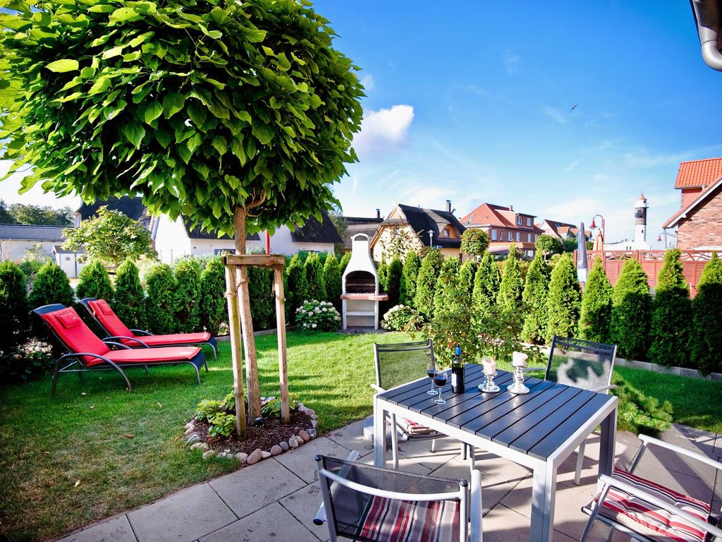 Terrasse mit Garten
