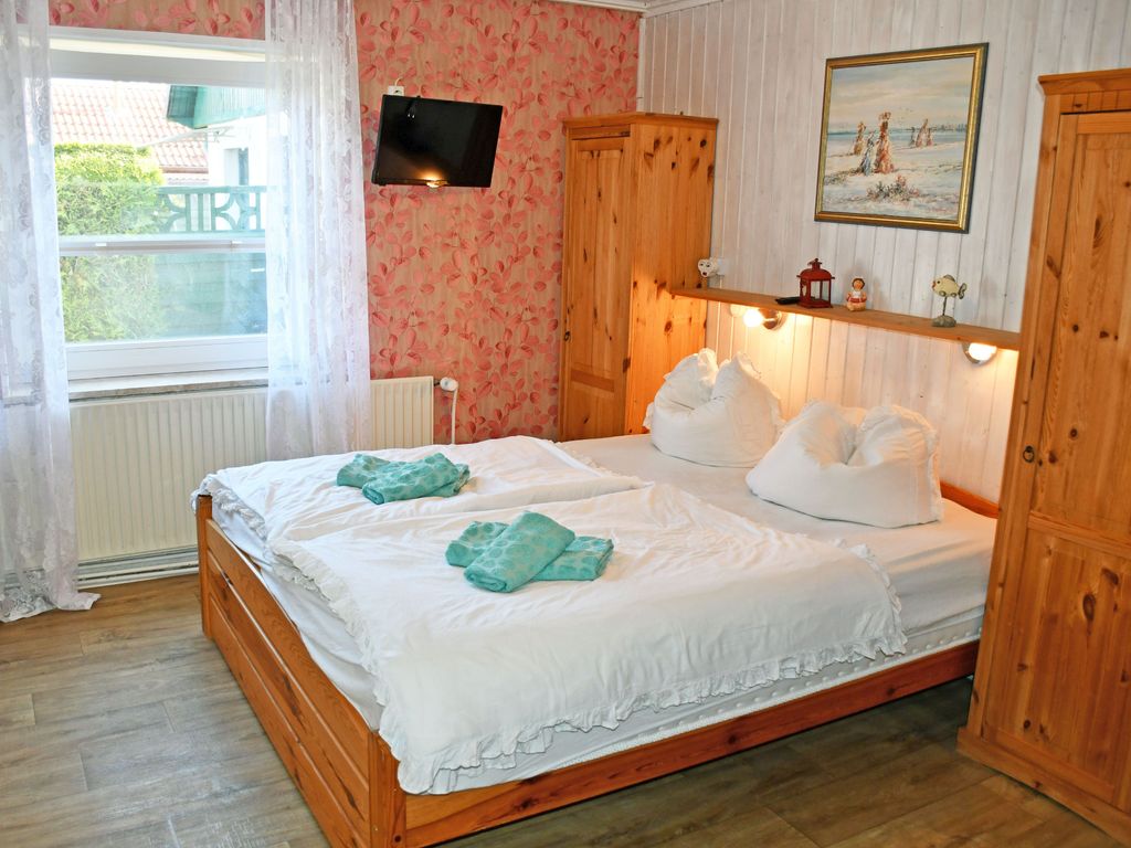 kleines Doppelzimmer /1 Er. + 1 Kind bis 14 J.