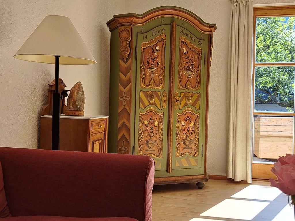 Wohnzimmer - mit Blick ins Grüne