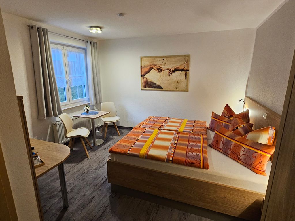 01 Doppelzimmer inkl. Frühstück