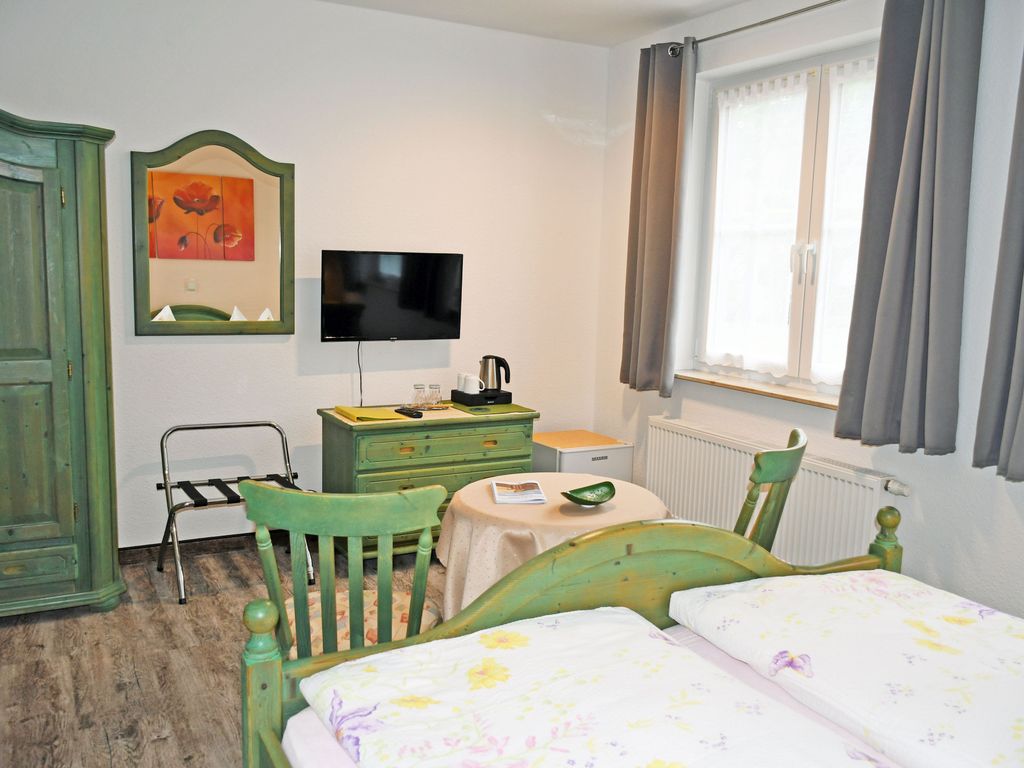 02 Doppelzimmer inkl. Frühstück