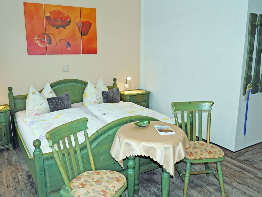 02 Doppelzimmer inkl. Frühstück